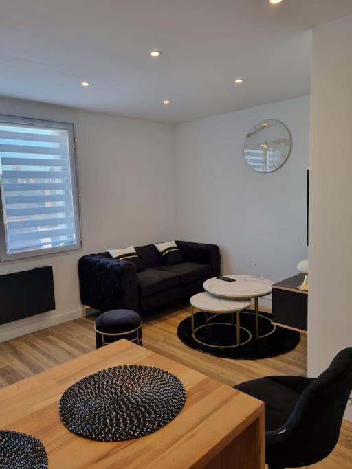 Apparemment Cosy & Chic Apartment Reze Ngoại thất bức ảnh