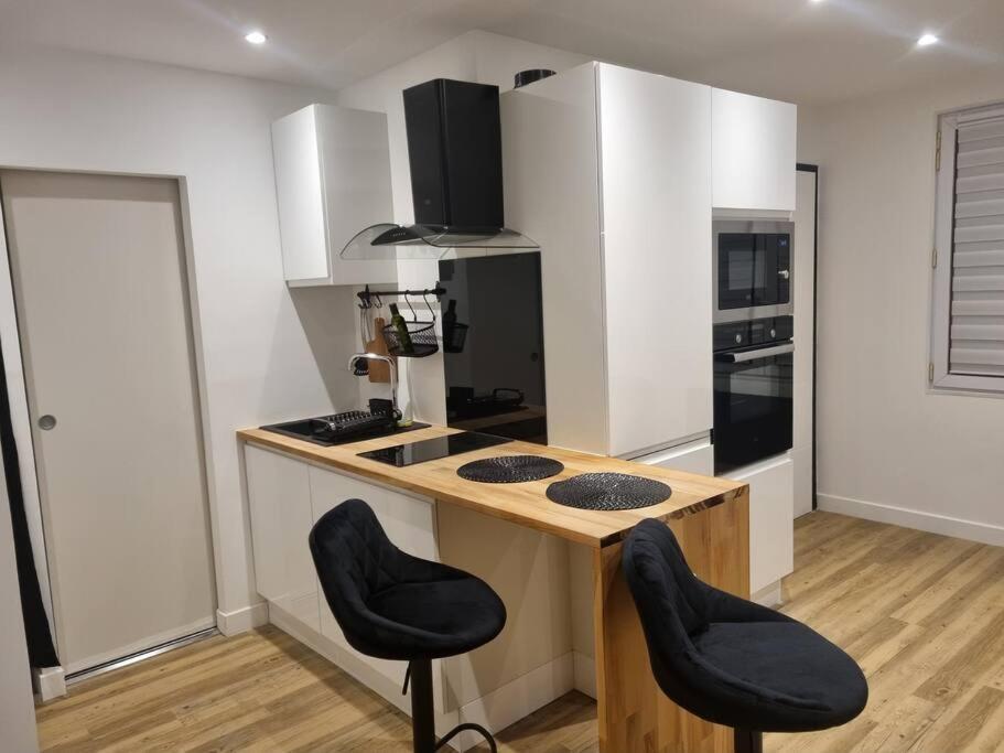 Apparemment Cosy & Chic Apartment Reze Ngoại thất bức ảnh