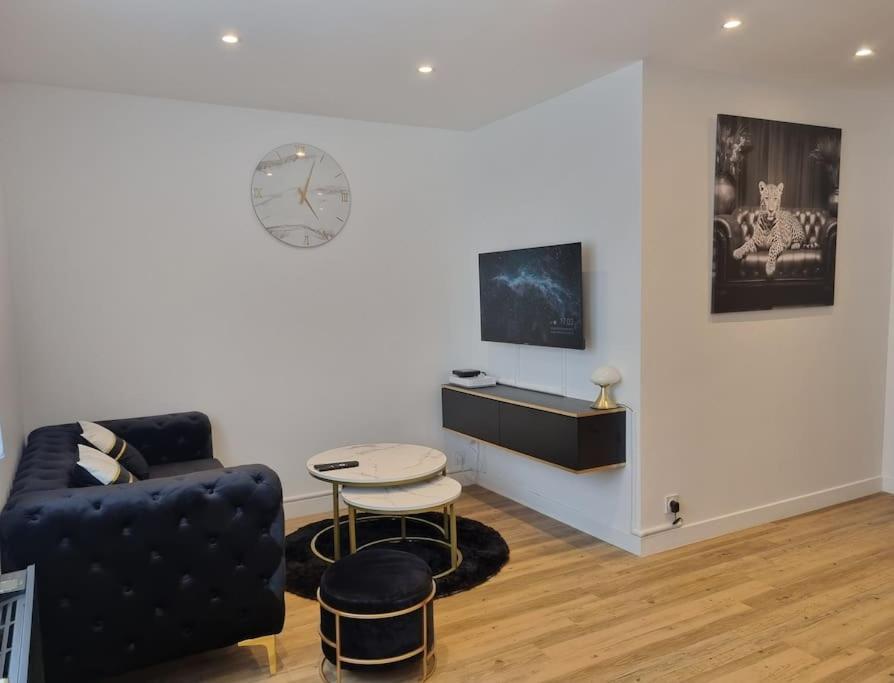 Apparemment Cosy & Chic Apartment Reze Ngoại thất bức ảnh